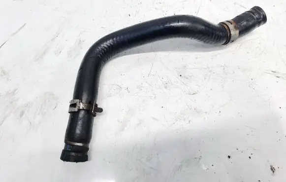 Toyota Avensis T250 Engine coolant pipe/hose 
