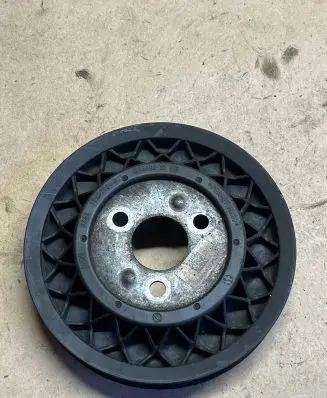 BMW 7 E65 E66 Power steering pump pulley 779529802 52440410 08040300399