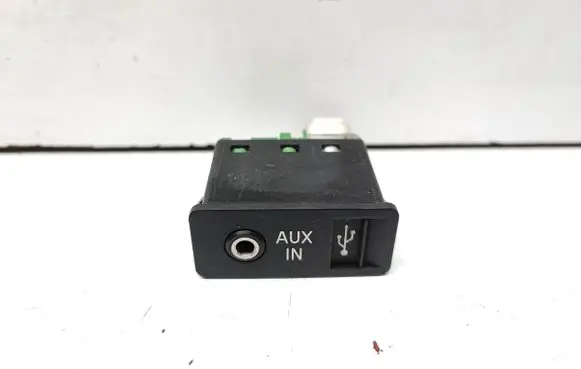 USB socket connector