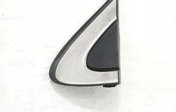Renault Kadjar Fender end trim 638755657R