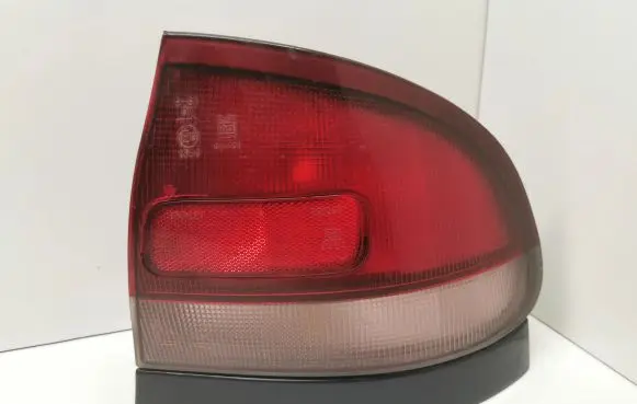Mazda 626 Rear/tail lights 0431392R