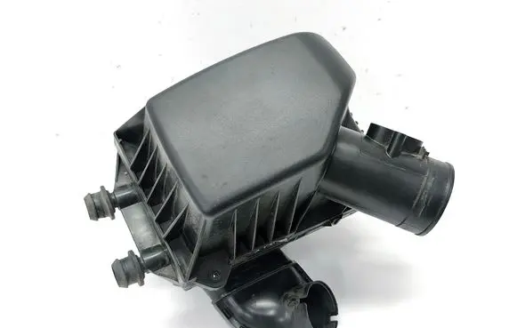 Buick Encore I Air filter box 42418572