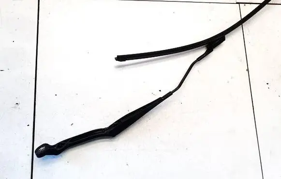 Ford Kuga I Front wiper blade arm 8V4117526AE