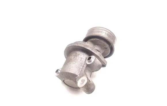 Mitsubishi ASX Alternator belt tensioner 
