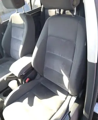 Volkswagen Touran II Front driver seat 
