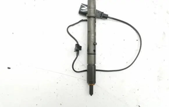 Audi A4 S4 B6 8E 8H Fuel injector 0432133784 059130202G