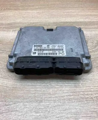 Opel Zafira A Engine control unit/module ECU 0281010268 2441716