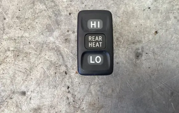Toyota Avensis Verso Other switches/knobs/shifts 191333