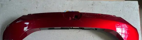 Tailgate trim