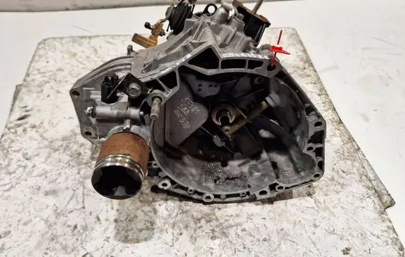 Fiat Doblo Manual 5 speed gearbox 55181588