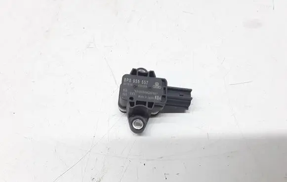 Seat Exeo (3R) Airbag deployment crash/impact sensor 8P0955557