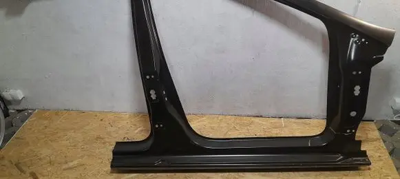Seat Leon (5F) Sill