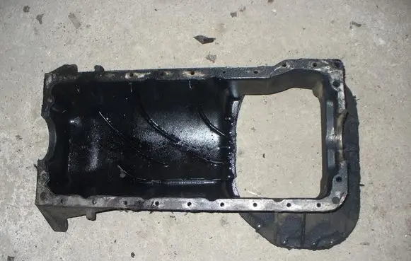 Mercedes-Benz E W123 Oil sump 1150141402