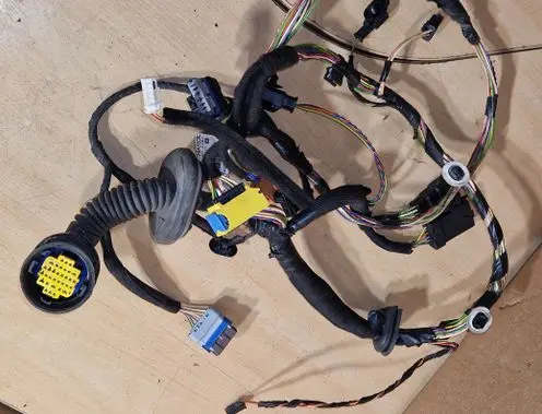 Peugeot 508 Front door wiring loom 9675215480