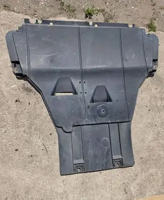 Renault Megane III Engine splash shield/under tray 758900006R 758900007R