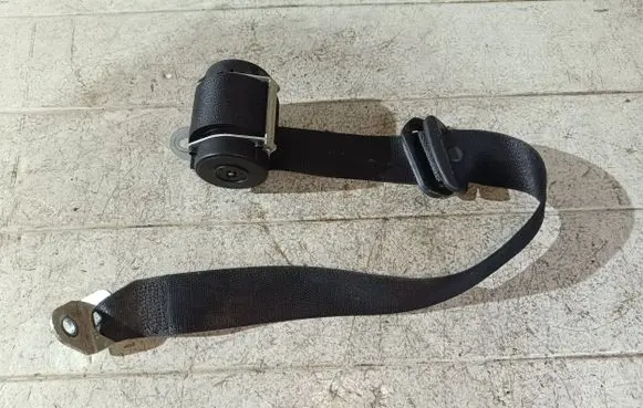 Opel Zafira B Front seatbelt 602592300