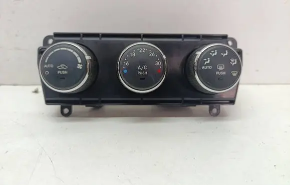 Jeep Compass Climate control unit P55111134AC
