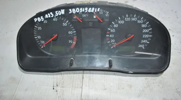 Volkswagen PASSAT B5 Speedometer (instrument cluster) 3B0919881F