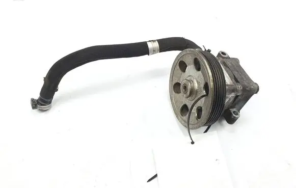 Maserati Quattroporte Power steering pump 4.7