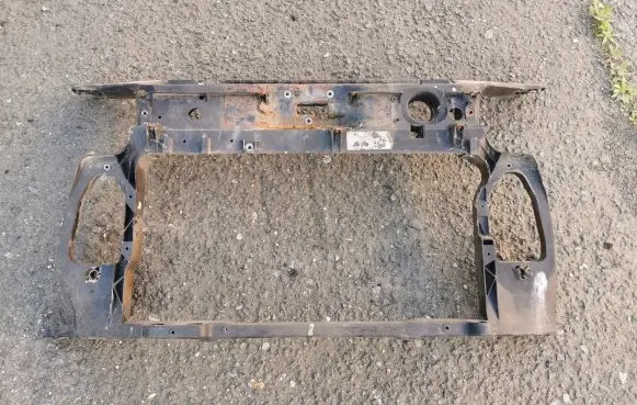 Radiator trim