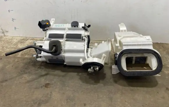 Aston Martin Vantage III Interior heater climate box assembly housing 4432103763