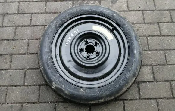 Subaru Forester SF R16 spare wheel