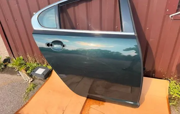 Jaguar XF X250 Rear door