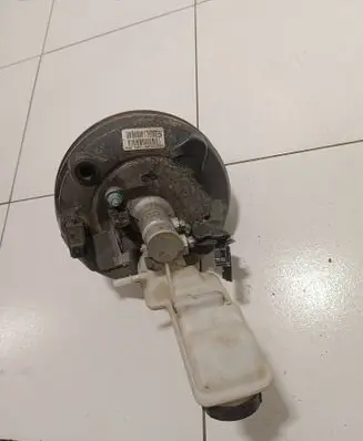 Mazda 3 III Brake booster 0204822526 BPN743950 02867481