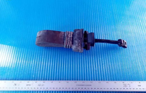 Audi A4 S4 B8 8K Front door check strap stopper 8K0837267B