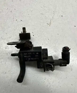 Opel Zafira A Vacuum valve 90530039 72213800