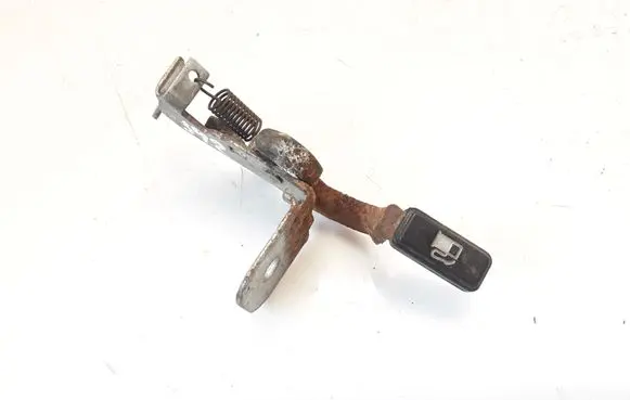 Toyota Avensis T220 Fuel tank opening switch 