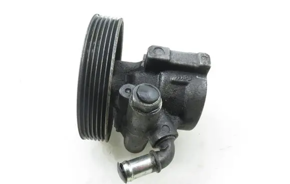 Citroen Xsara Picasso Power steering pump 26103773QP 9647790780