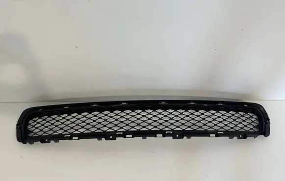 Dodge Durango III Front bumper lower grill 6UZ23RXFAA 65551 357202