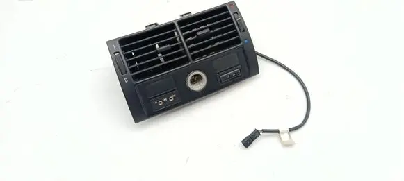 BMW X5 E53 Rear air vent grill 8409081