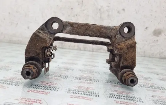 Audi A4 S4 B8 8K Brake caliper pad carrier rear 