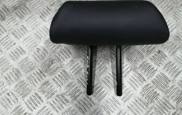 Peugeot 508 RXH Rear seat headrest 