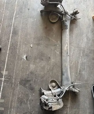 Nissan Qashqai Rear axle beam
