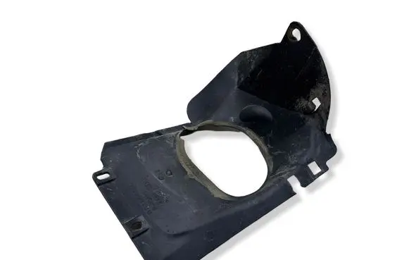 Audi A4 S4 B5 8D Engine splash shield/under tray 8D1864309