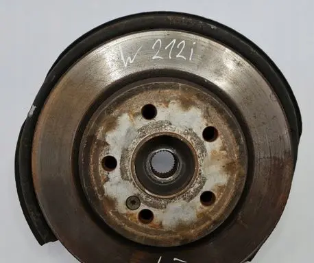 Mercedes-Benz E W212 Rear wheel hub spindle/knuckle 