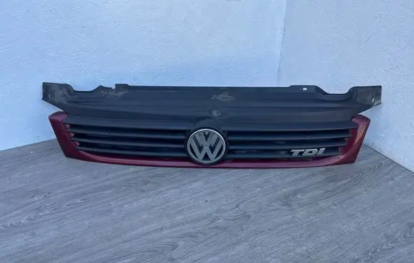 Volkswagen Transporter - Caravelle T4 Front grill 7D0853651