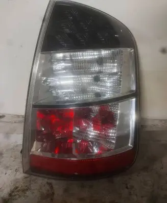Toyota Prius (XW20) Tailgate rear/tail lights