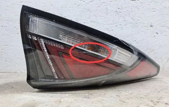 Hyundai Ioniq Rear/tail lights 92401G22