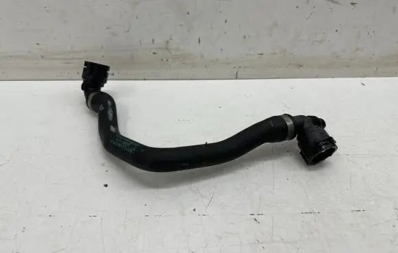 BMW 5 G30 G31 Engine coolant pipe/hose 9485278