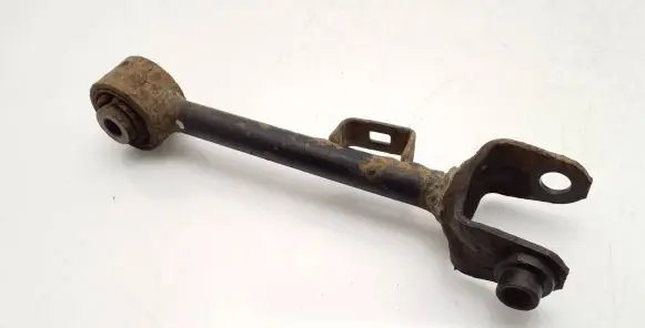 Honda CR-V Rear control arm