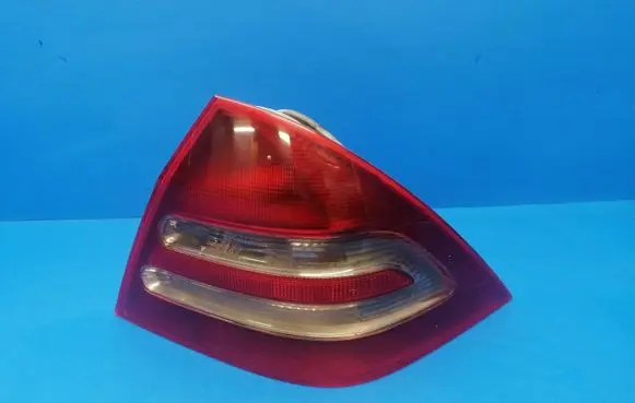Mercedes-Benz C W203 Rear/tail lights