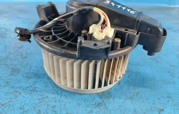 Toyota Camry Heater fan/blower 8710333090