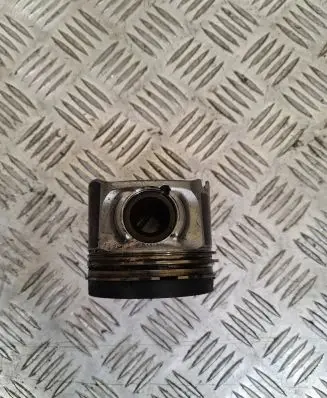 BMW 6 F12 F13 Piston N57