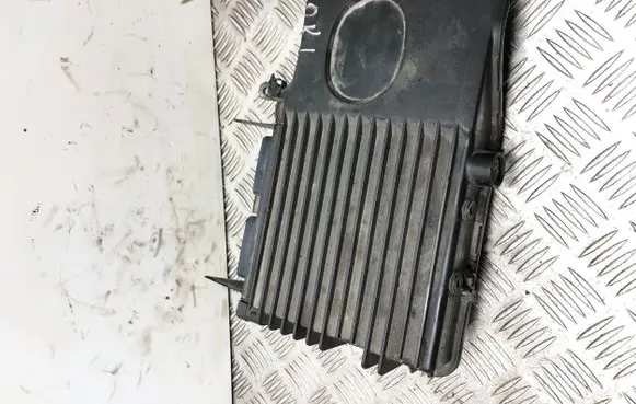 Mazda 3 I Engine control unit/module 1001408572 Z631
