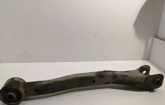 Rear upper control arm/wishbone