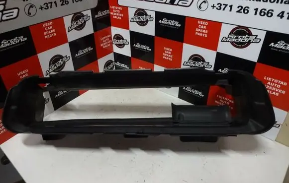 Volvo C70 Intercooler air channel guide 30657147